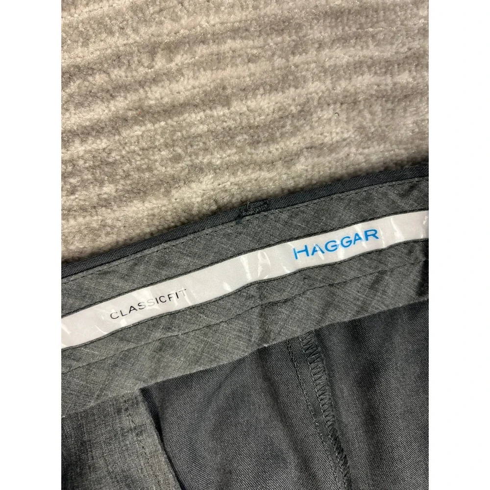Haggar Dress Pants Mens 36x34 Gray Classic Fit Flat Front Straight Leg Polyester